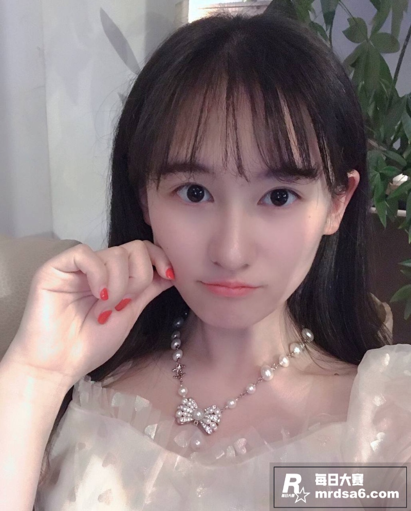 江苏徐州反差嫩妹 王相关图片3