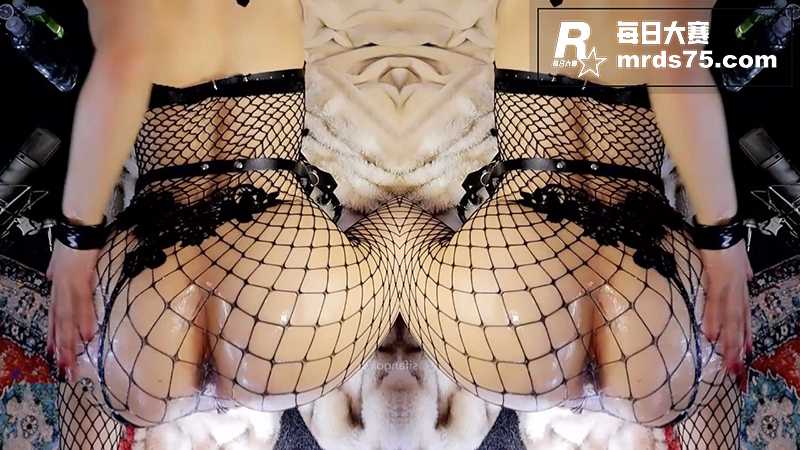 虎牙顶级御姐女神 桃相关图片9
