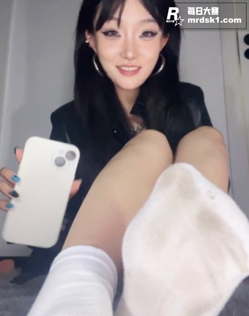玩物直播反差女王 酥相关图片3