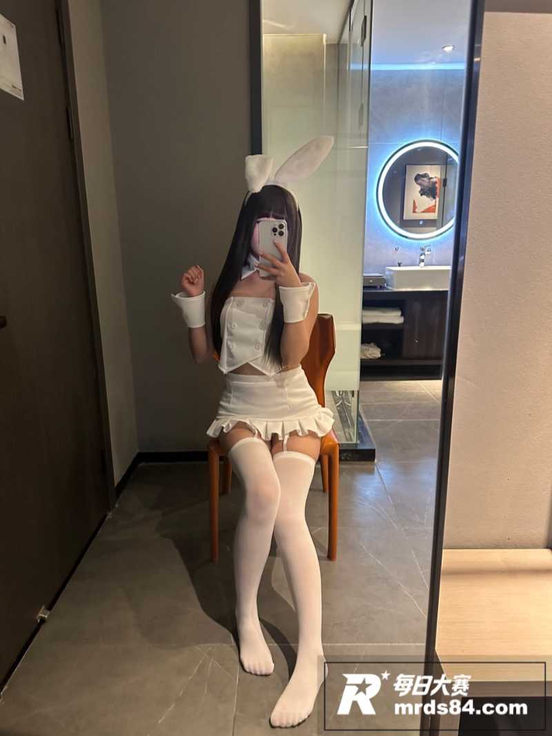 江苏极品反差女神 王相关图片3