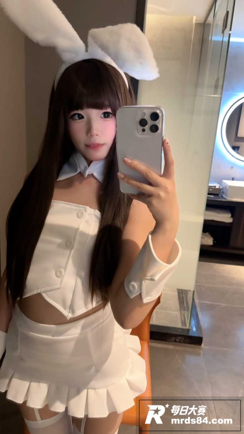 江苏极品反差女神 王相关图片8