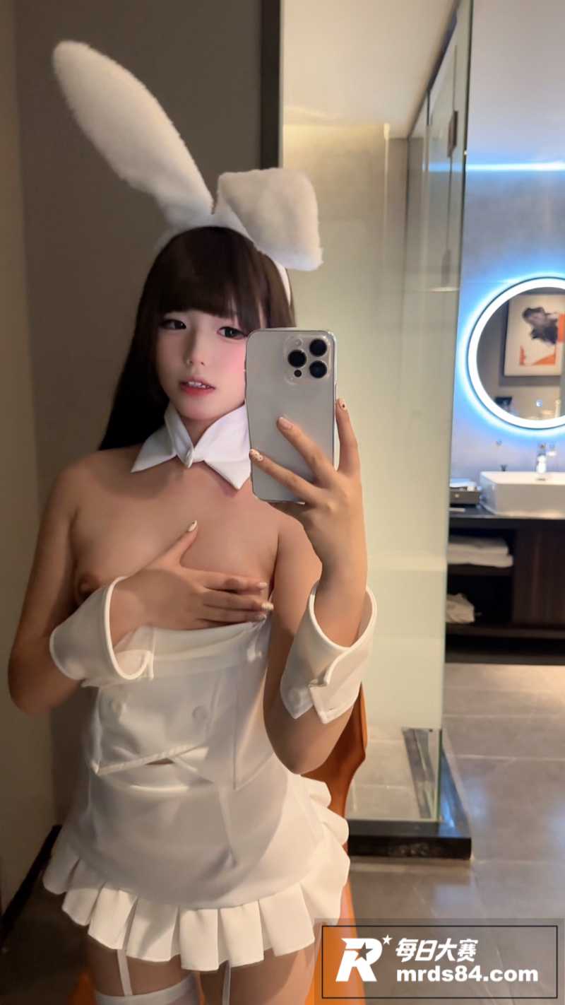 江苏极品反差女神 王相关图片11