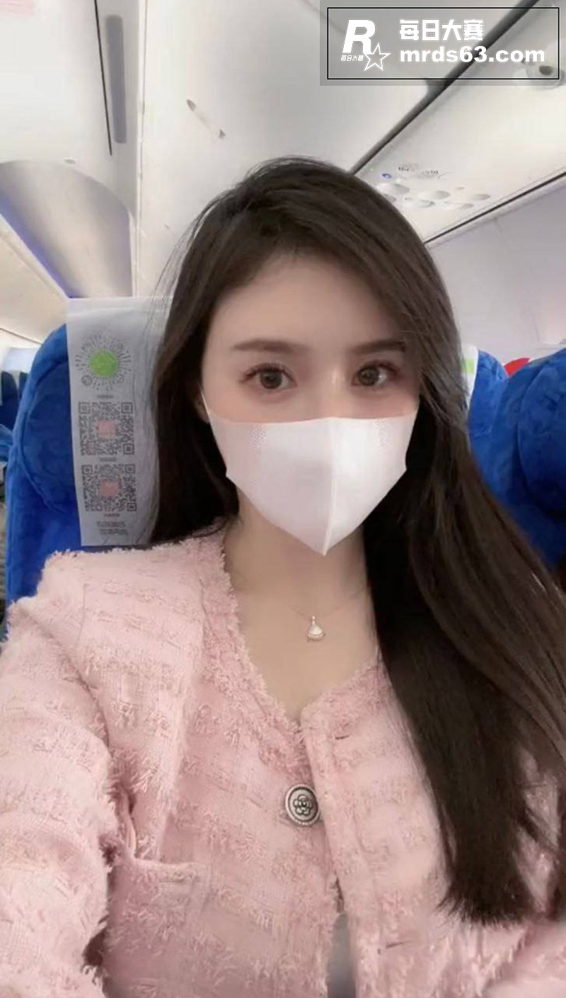 抖音极品网红 莉莉安相关图片3