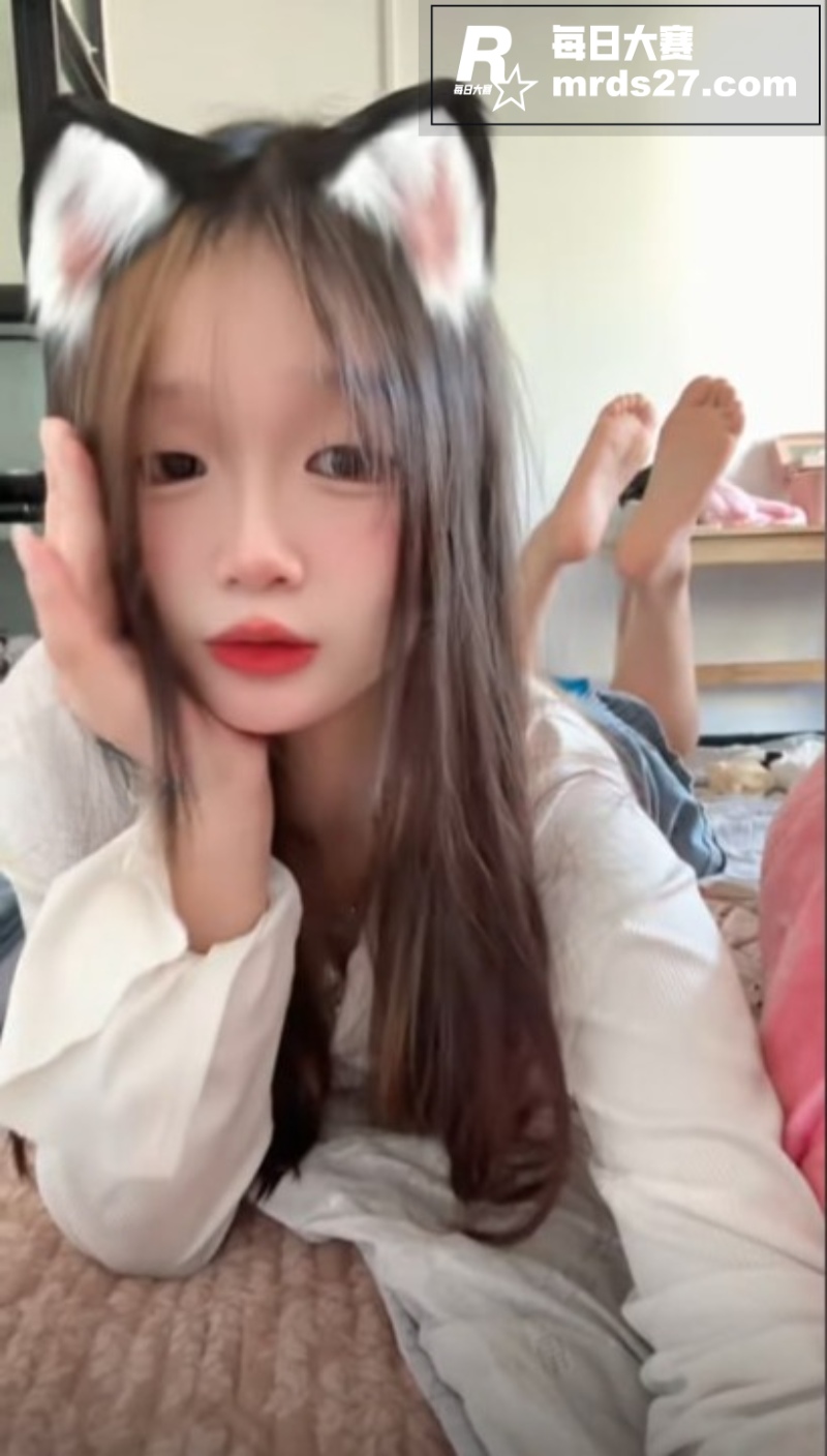 抖音网红清纯学生妹 相关图片2