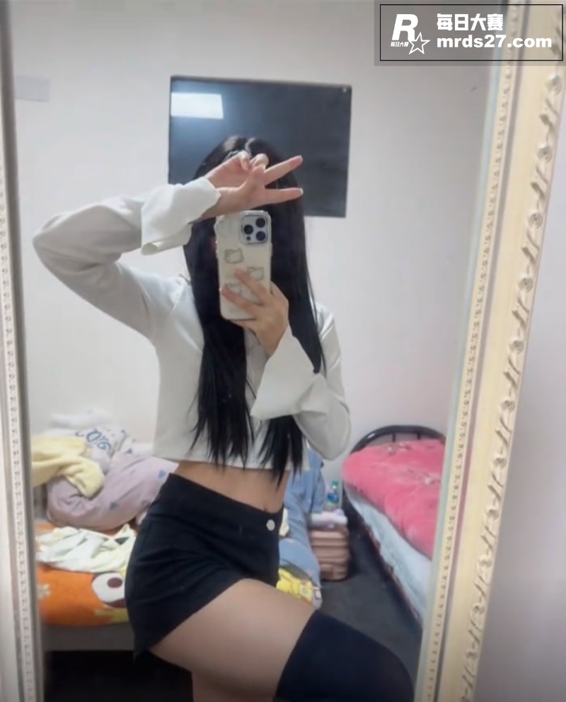抖音网红清纯学生妹 相关图片3