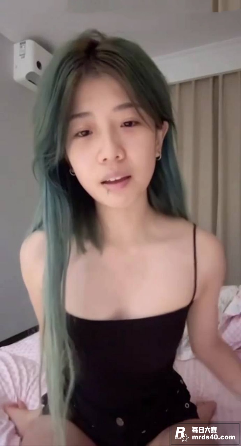 抖音萝莉网红 小妍m相关图片10