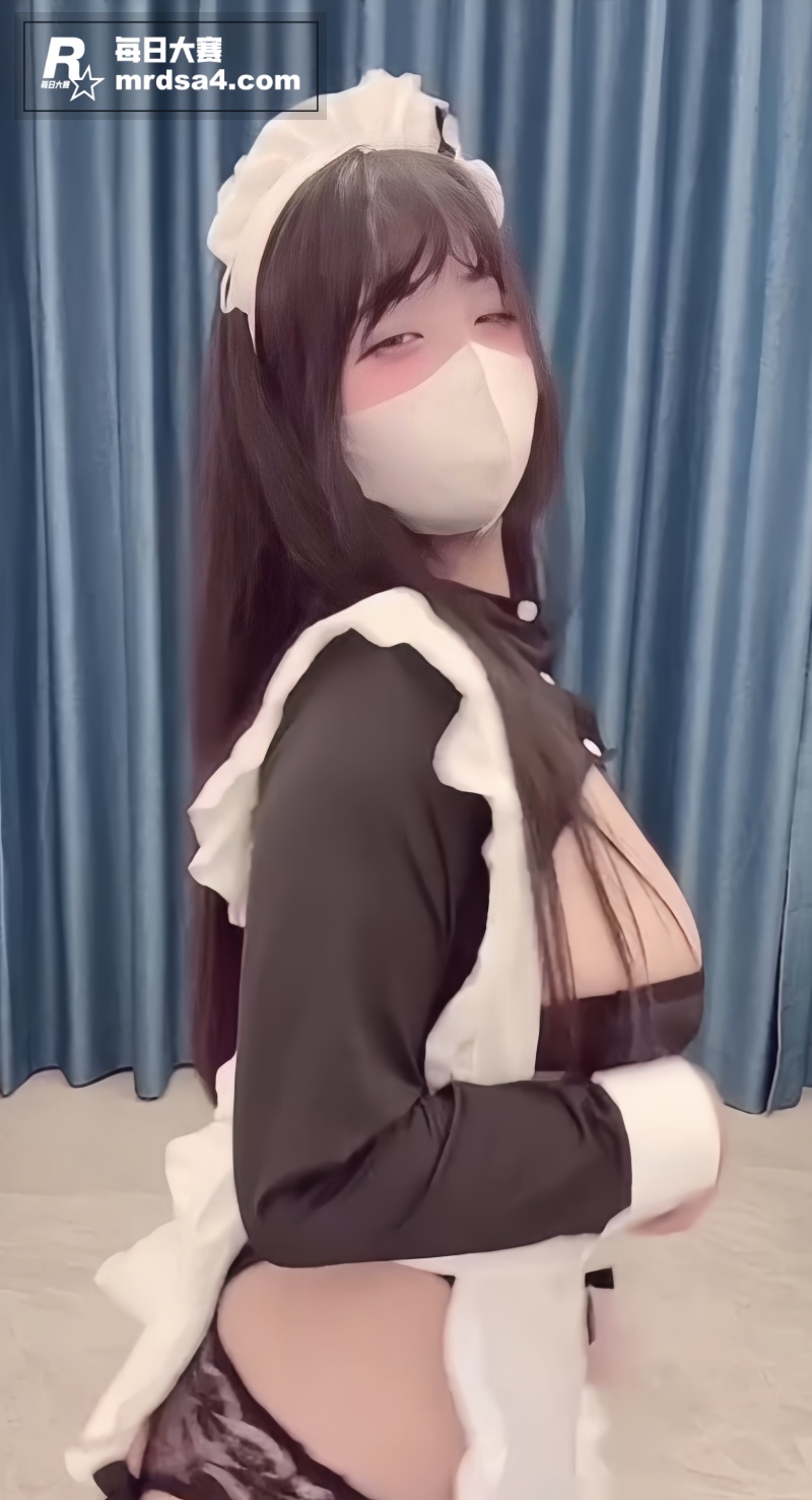 爆乳白虎福利姬 林鹿相关图片5