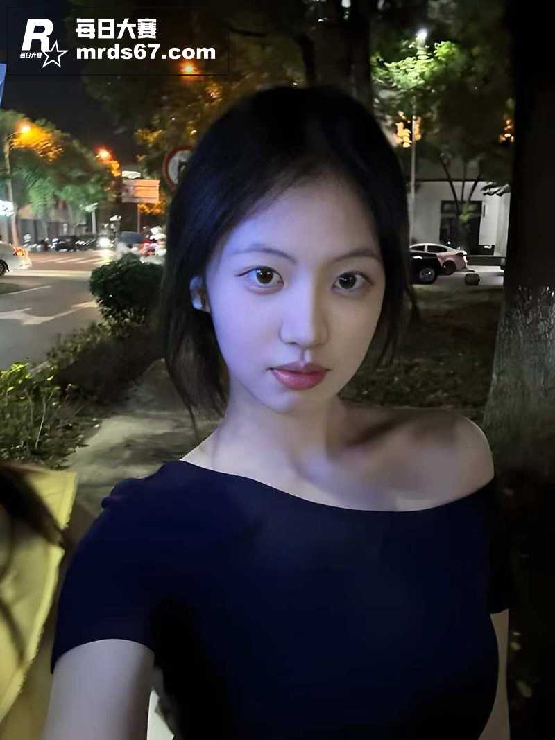 郑州师范学院高颜值学相关图片2