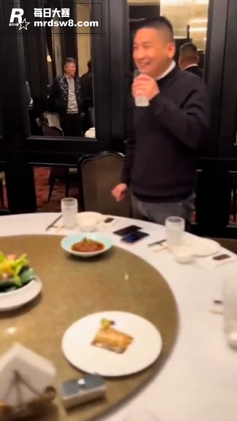 近日上海一餐厅半只鸡相关图片5