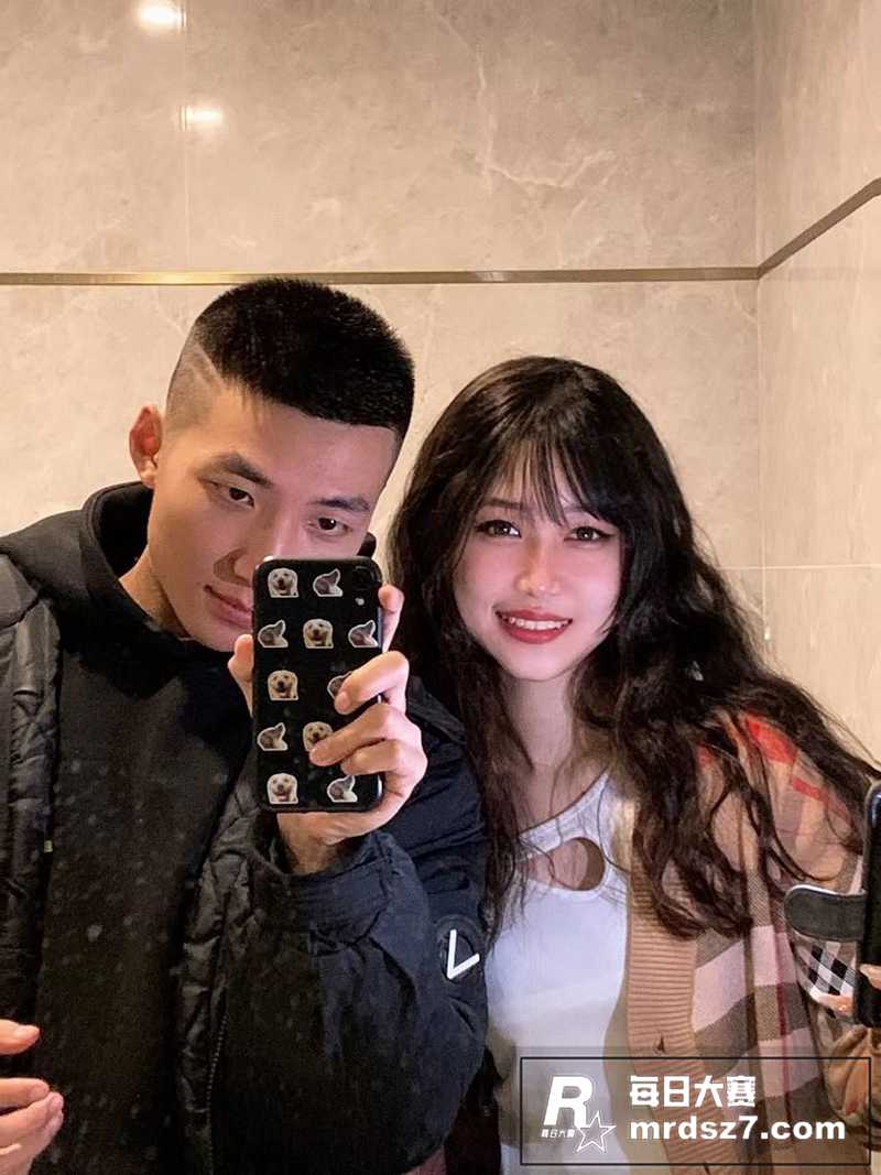 广东顺德美女销售 何相关图片1