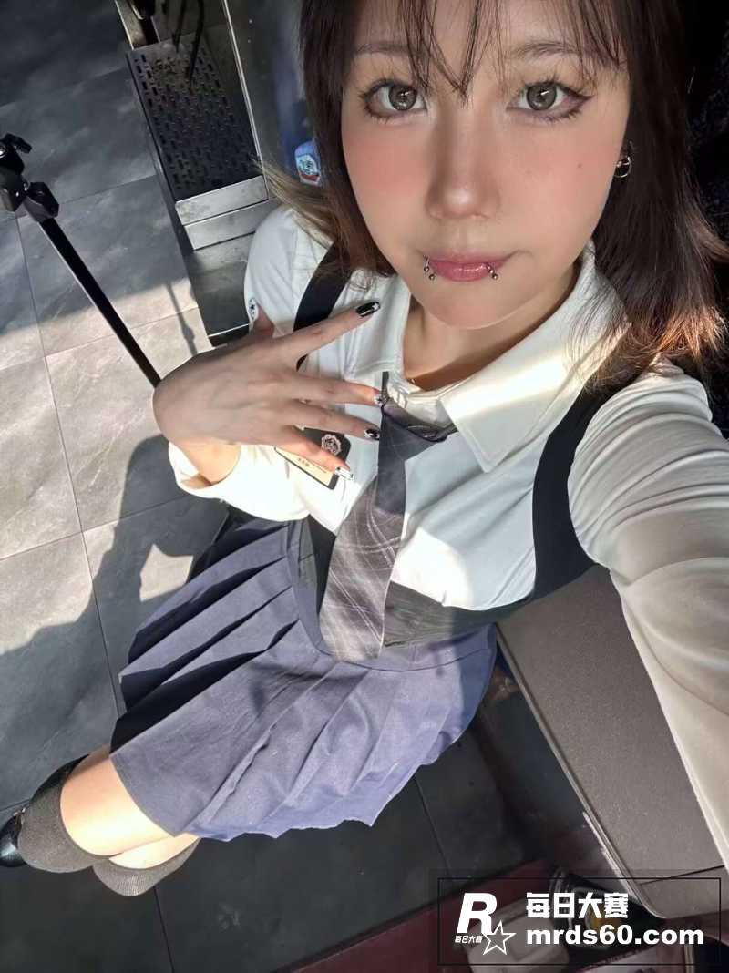 广西精神小妹 刘紫鑫相关图片5
