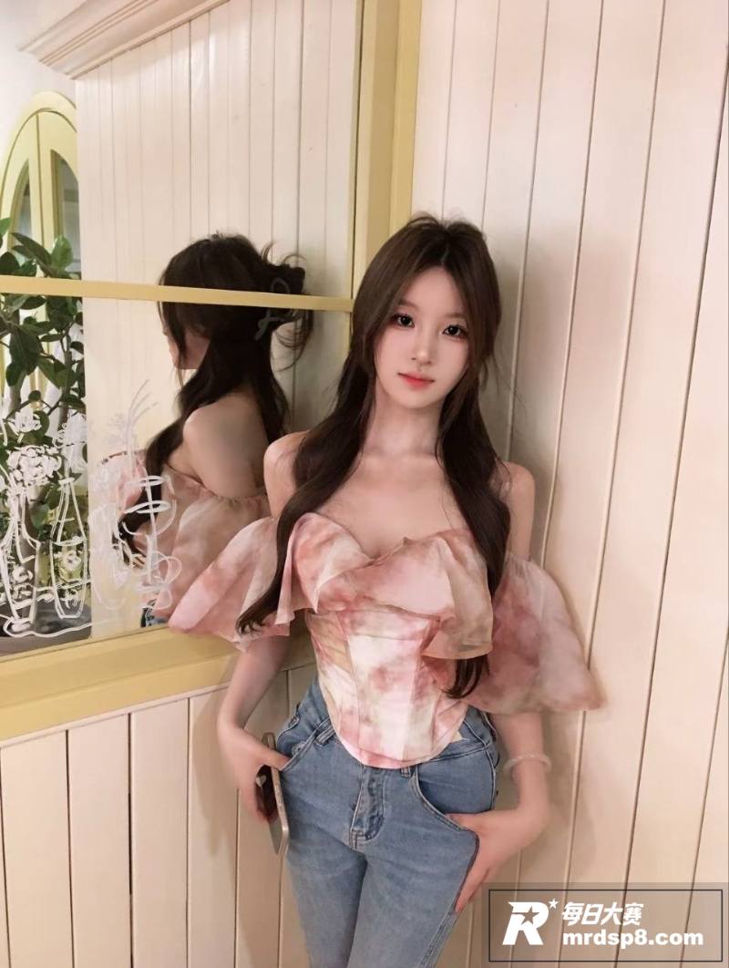 四川高颜值反差少女 相关图片6