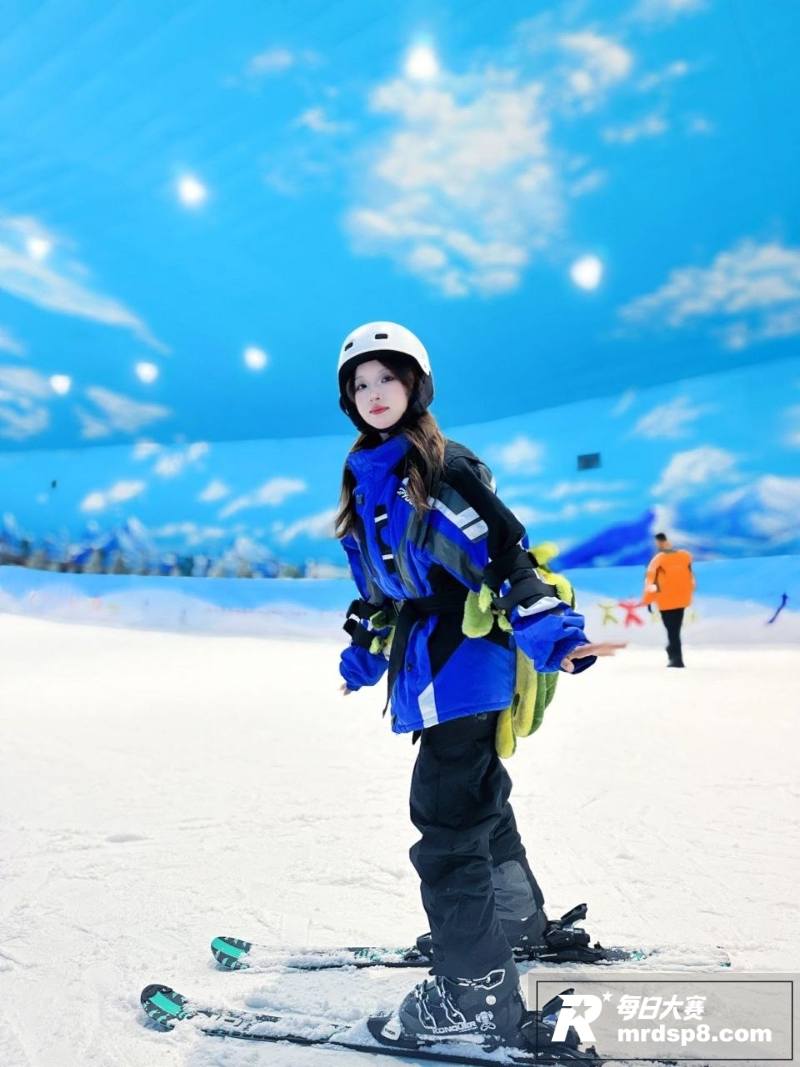 四川高颜值反差少女 相关图片16