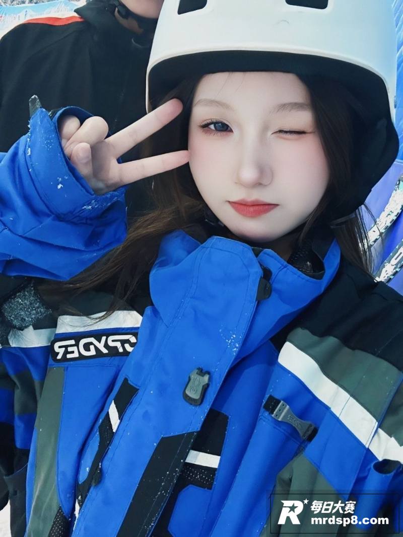 四川高颜值反差少女 相关图片18
