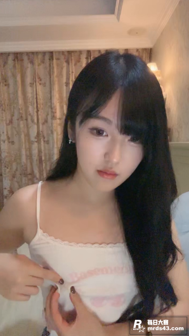 高颜值清纯女主播 柳相关图片1
