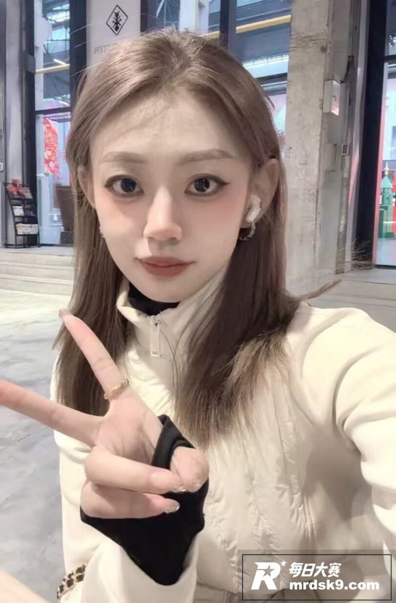 广州高颜值淫妻 陈嘉相关图片1