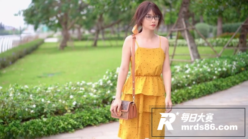 P站越南极品眼镜妹 相关图片1
