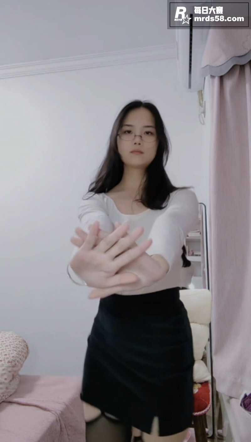 高颜值御姐女神 小敏相关图片6