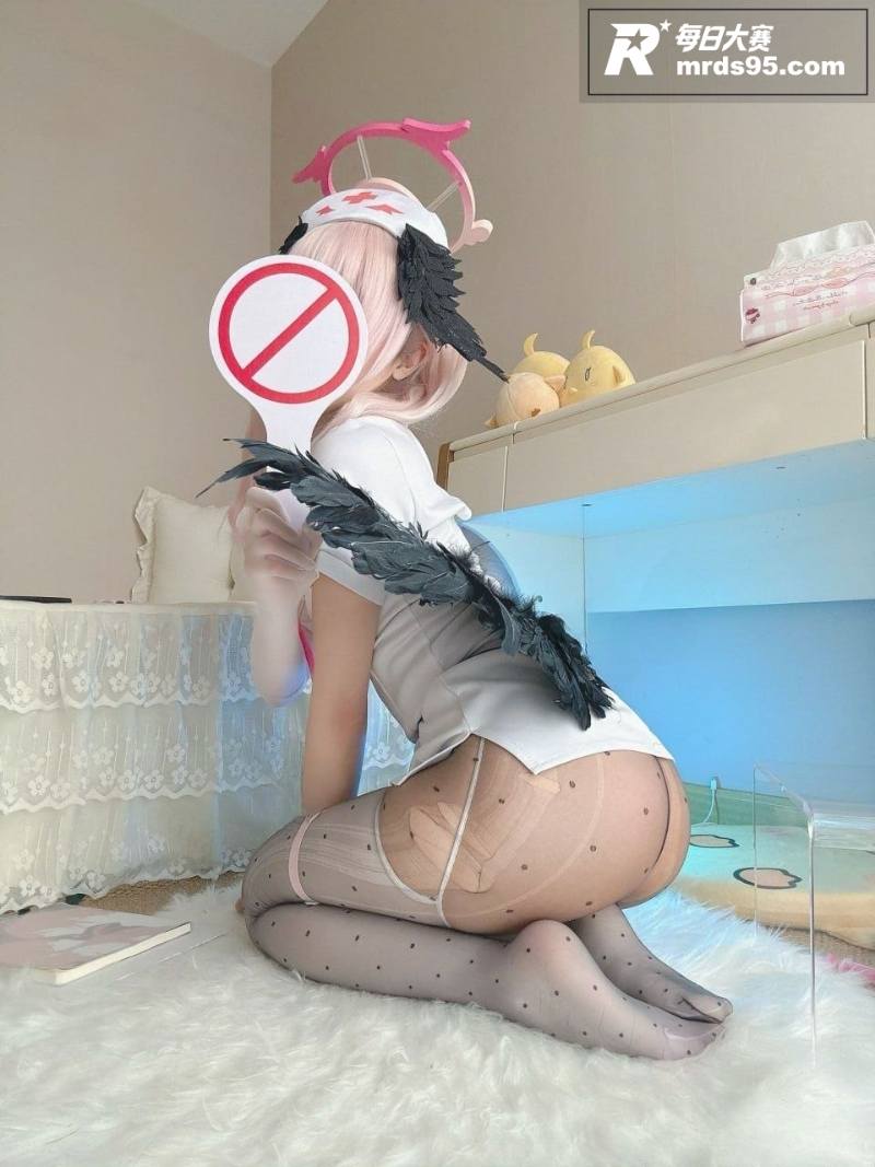 推特极品二次元骚萝 相关图片1