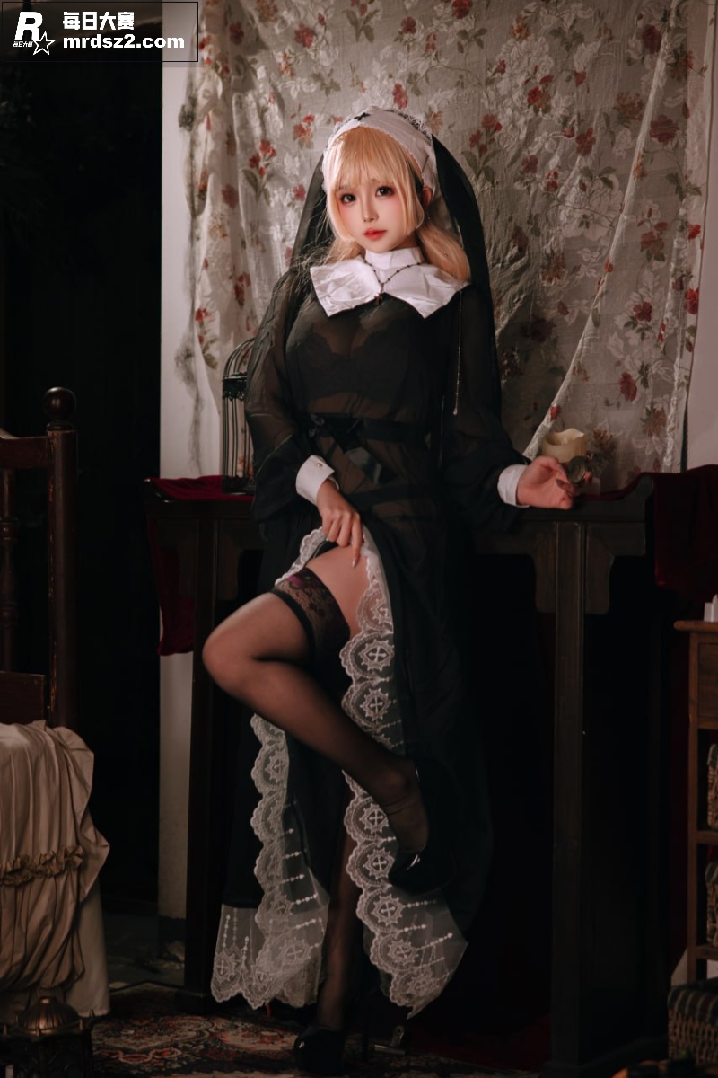 高颜值巨乳嫩妹 日奈相关图片37