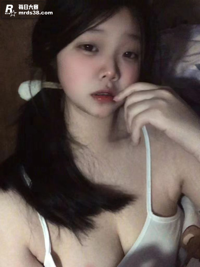 武汉反差女高母狗 叶相关图片5