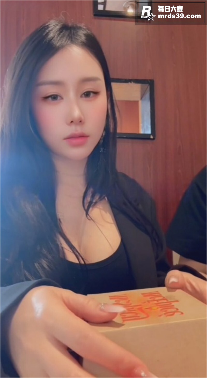 推特性感网黄博主 汐相关图片6