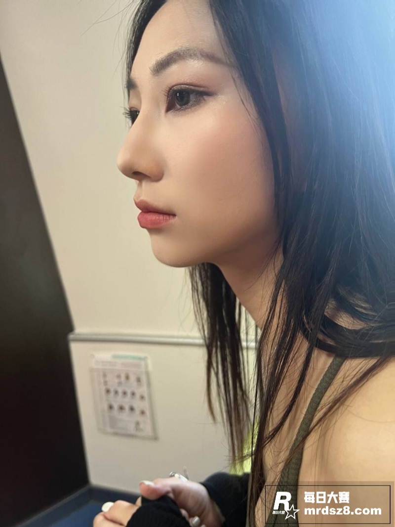 河南洛阳高颜值00后相关图片2