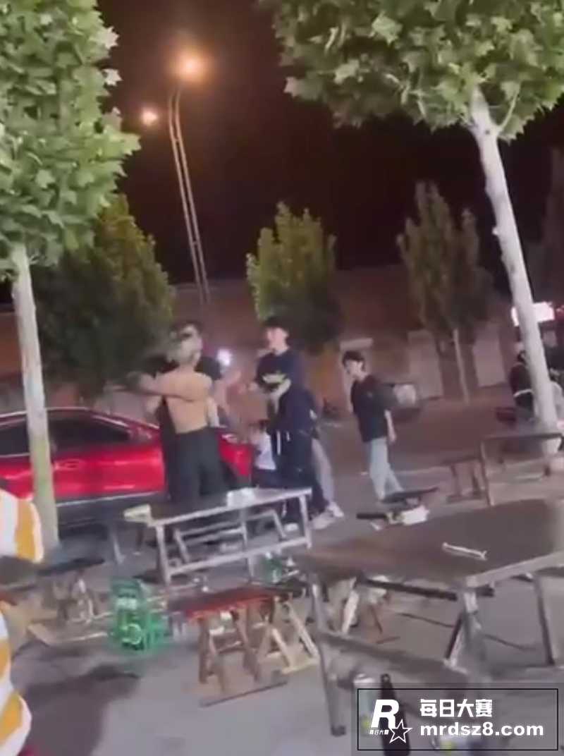 赛友投稿 一群精神小相关图片2