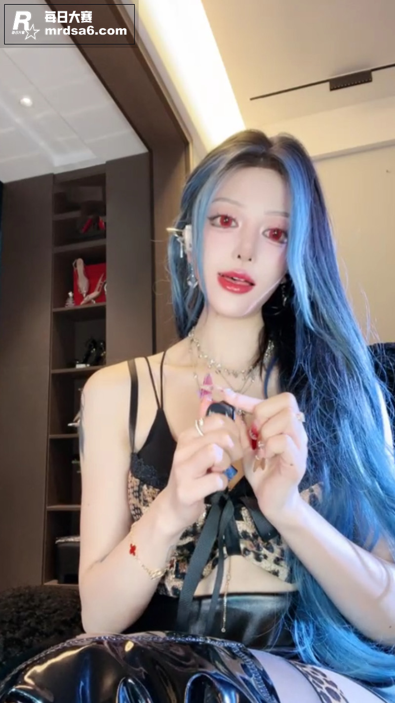 玩物社交极品榨精女王相关图片4