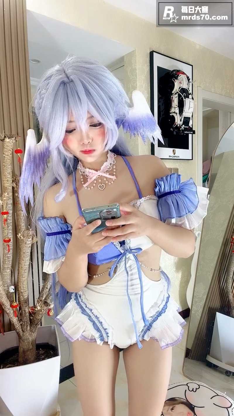 二次元福利姬 张晚萌相关图片2
