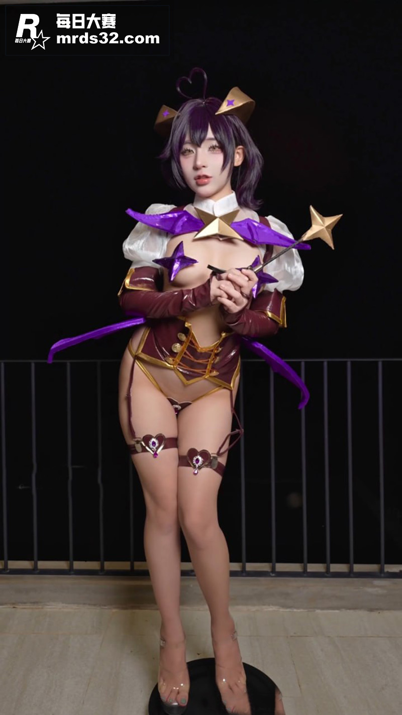 OnlyFans阿黑相关图片1