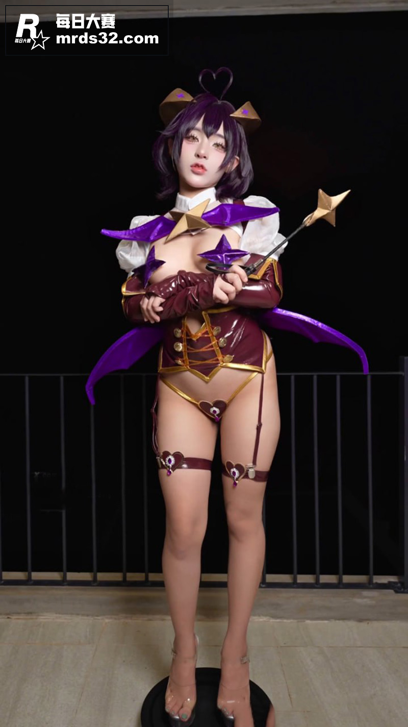 OnlyFans阿黑相关图片4