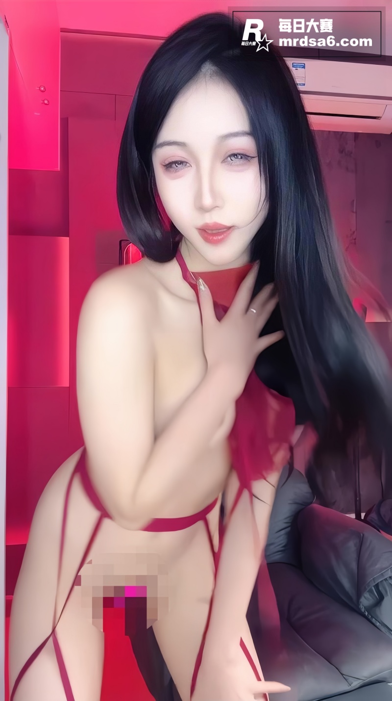 超美网红御姐 小鱼睡相关图片11