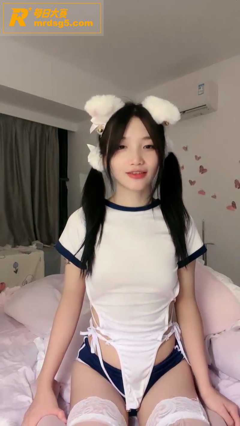 纯欲少女 带小御回家相关图片1