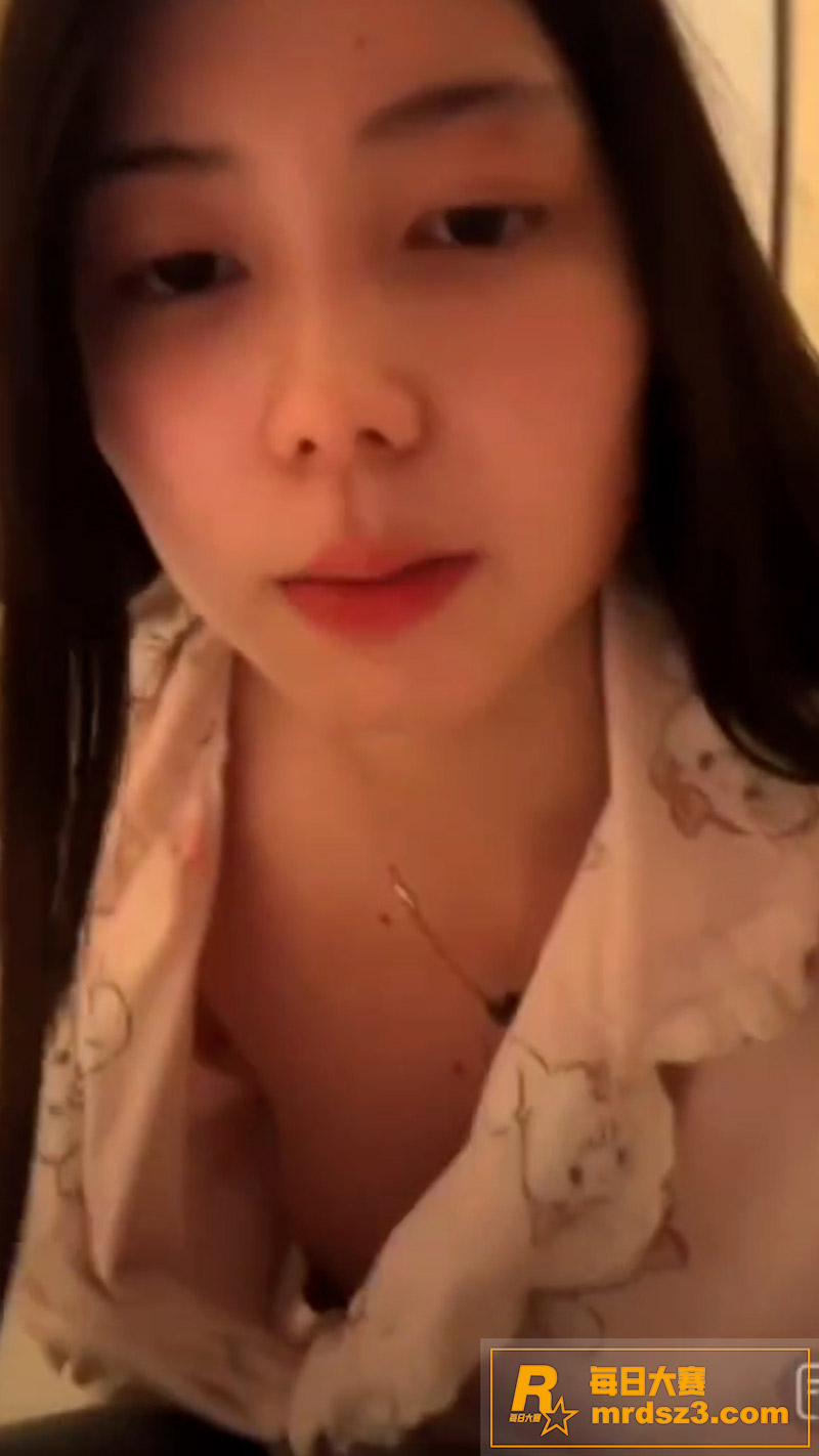 抖音网红闪现露点合集相关图片1