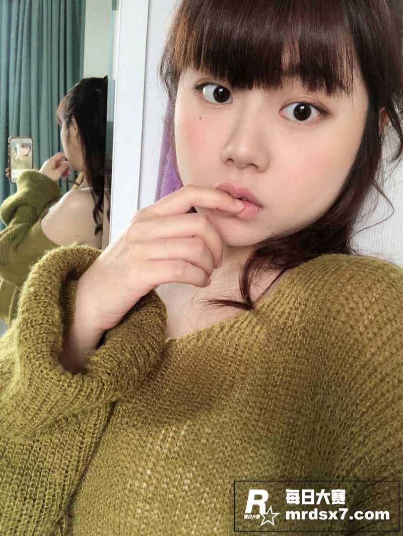 超漂亮19岁大一巨乳相关图片8