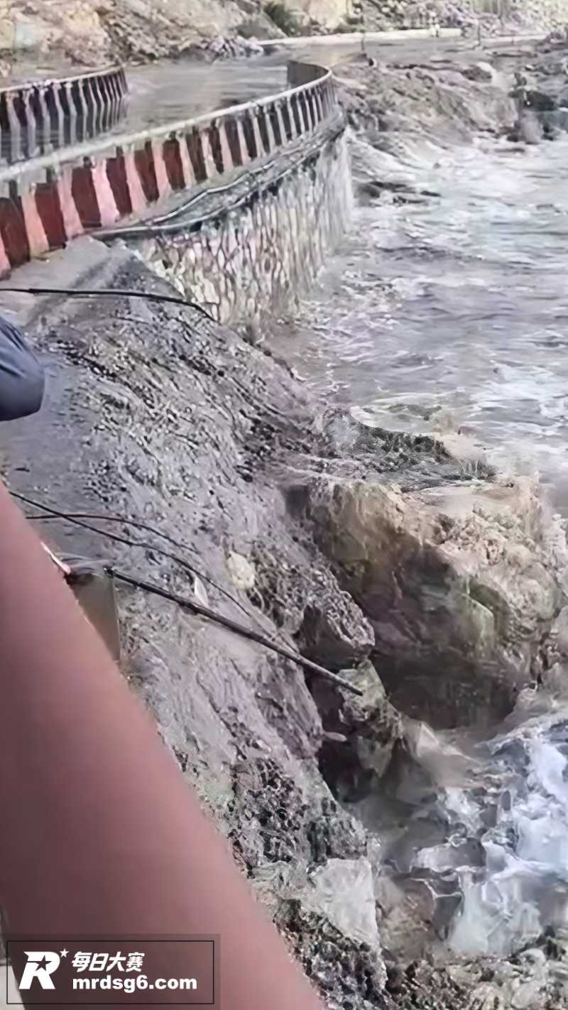 浙江温岭石塘 台风天相关图片11