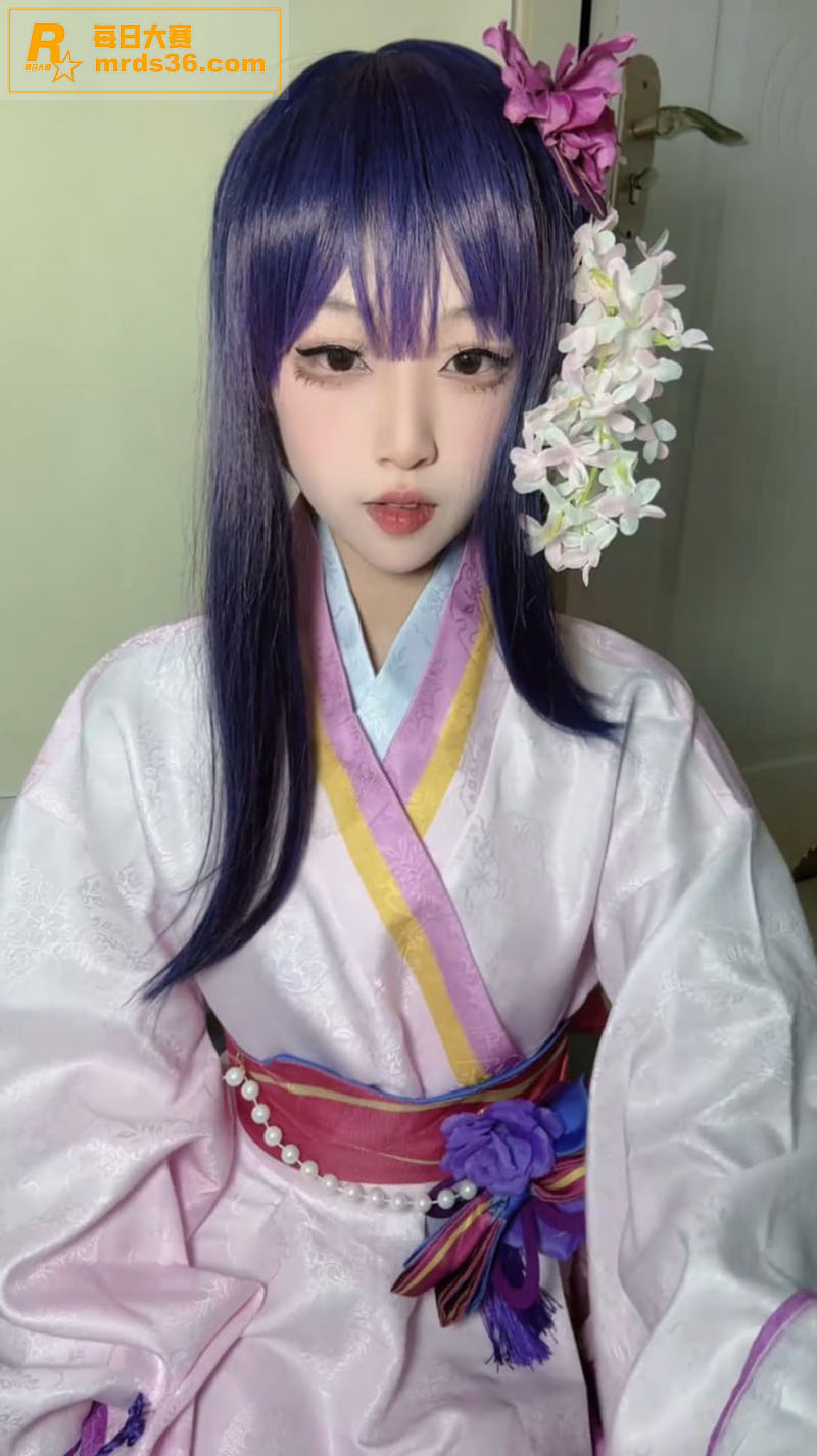 推特网红萝莉 神探狸相关图片1