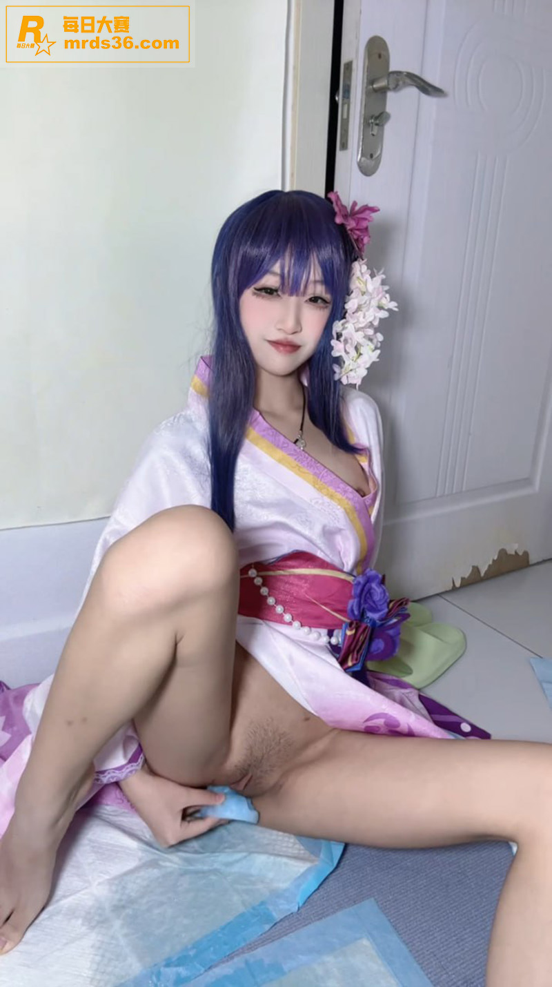 推特网红萝莉 神探狸相关图片8