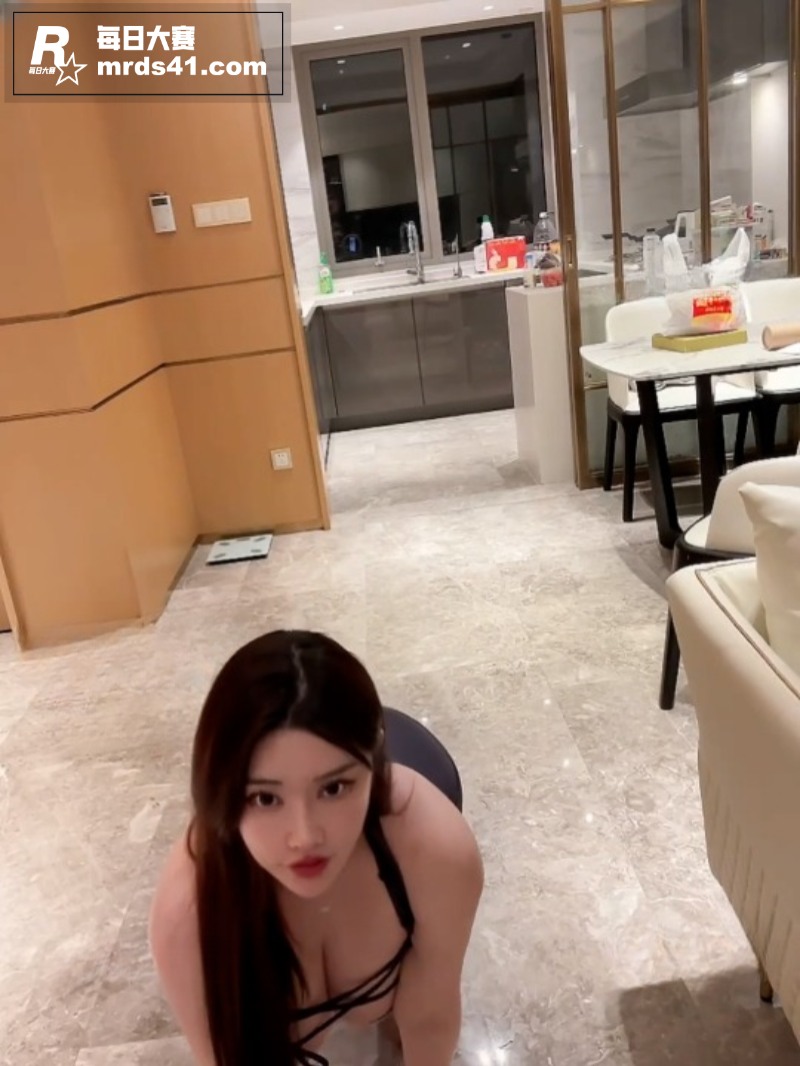 秀人网爆乳女神 软软相关图片5