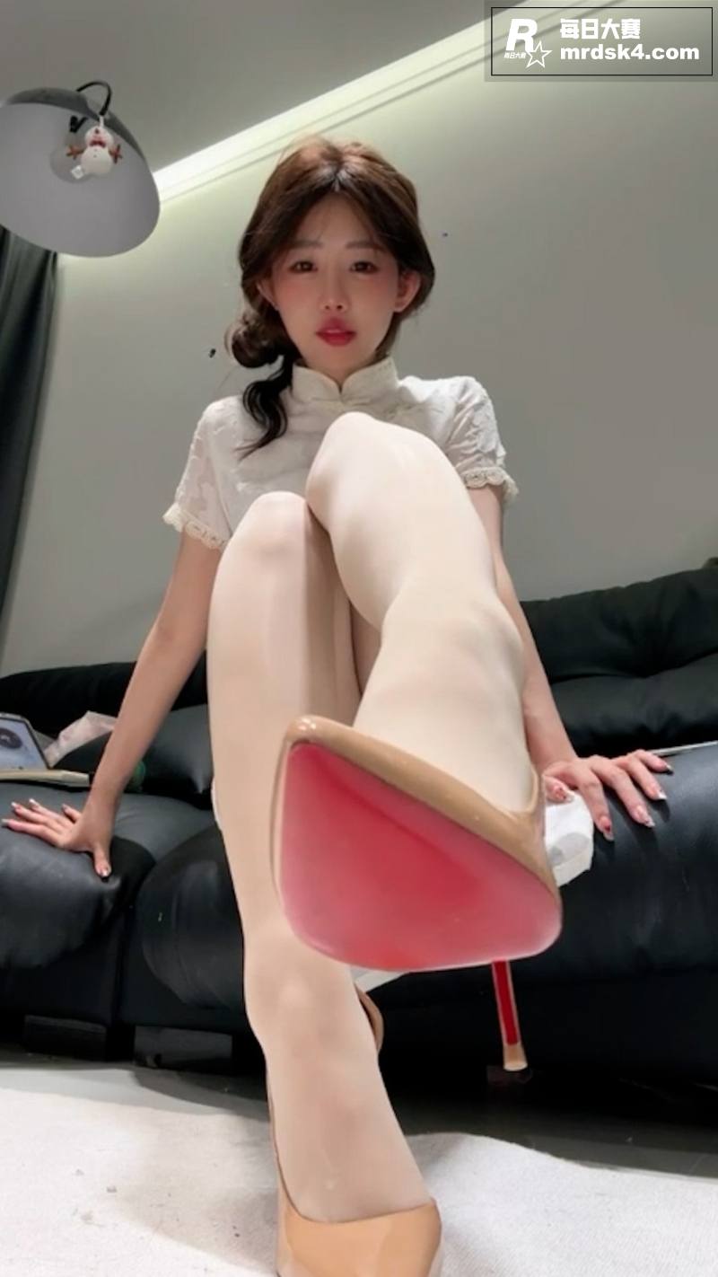 玩物社交极品御姐 一相关图片2