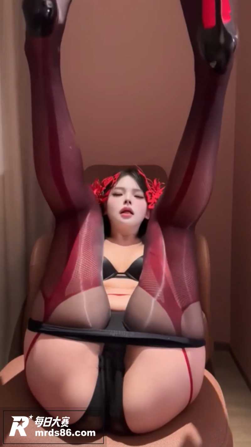 抖音百万纯欲女神 小相关图片8