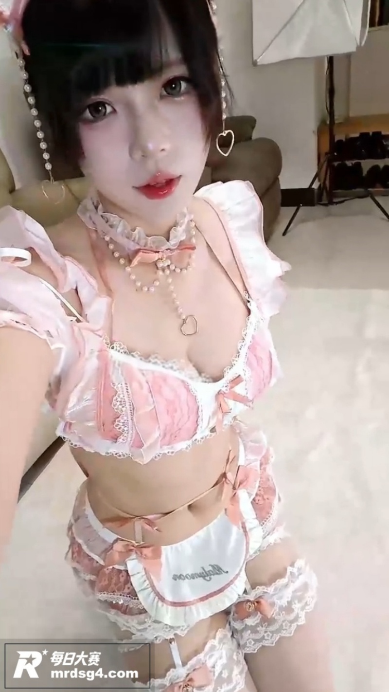 推特新晋福利姬 咕姆相关图片2