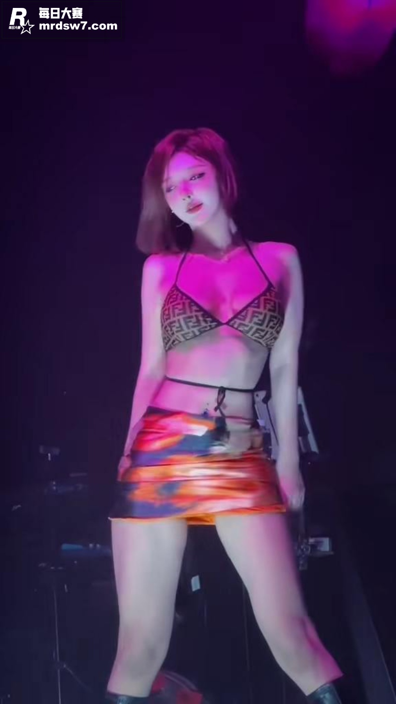 抖音280万粉丝网红相关图片7