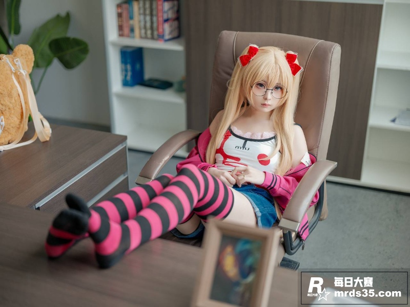 清纯萝莉嫩妹 幼水铃相关图片9
