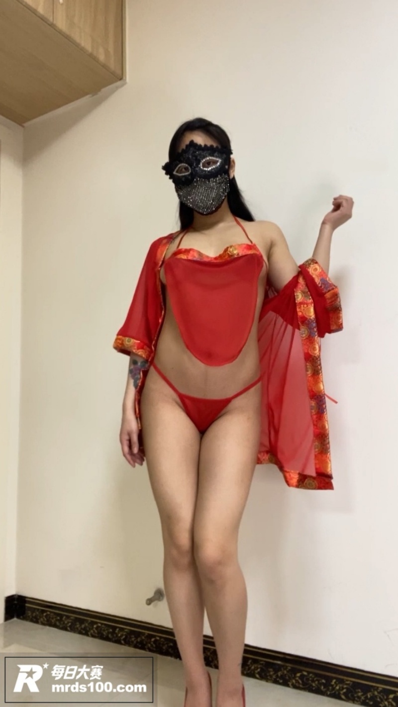 推特极品尤物女神 优相关图片1