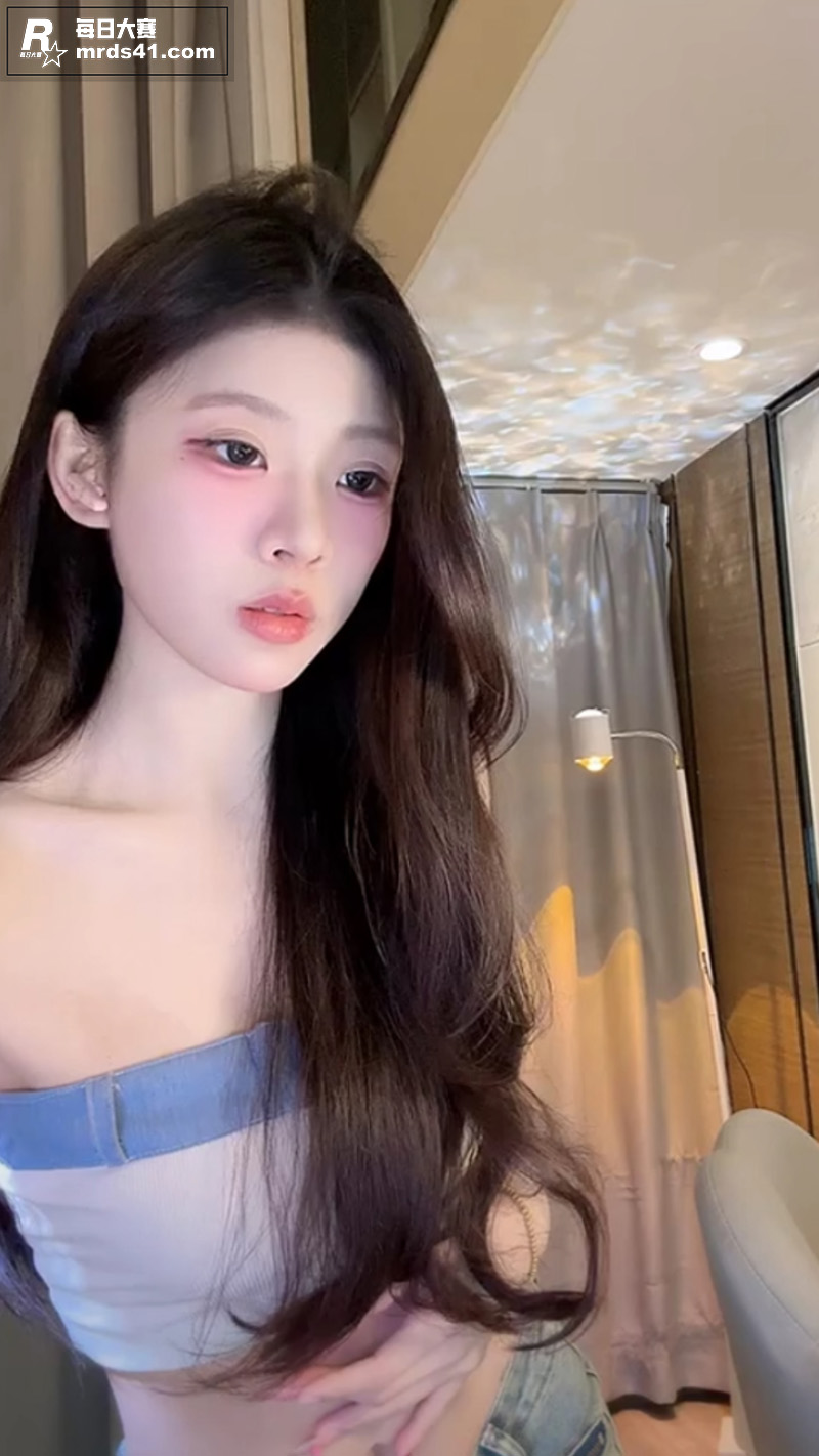 快手高颜值舞姬 小芋相关图片6
