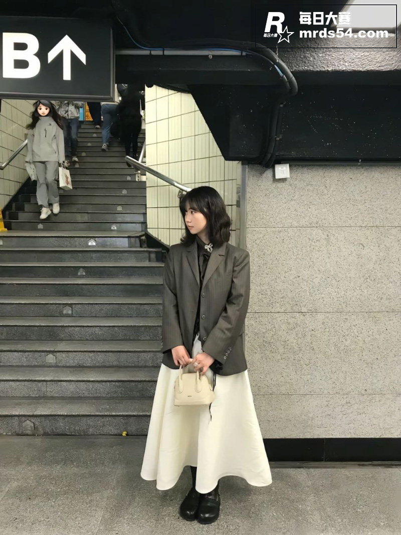 高颜值中日混血双马尾相关图片2
