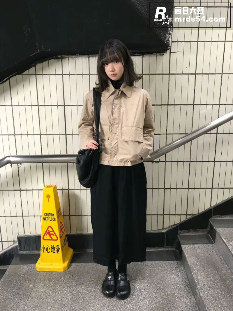 高颜值中日混血双马尾相关图片3