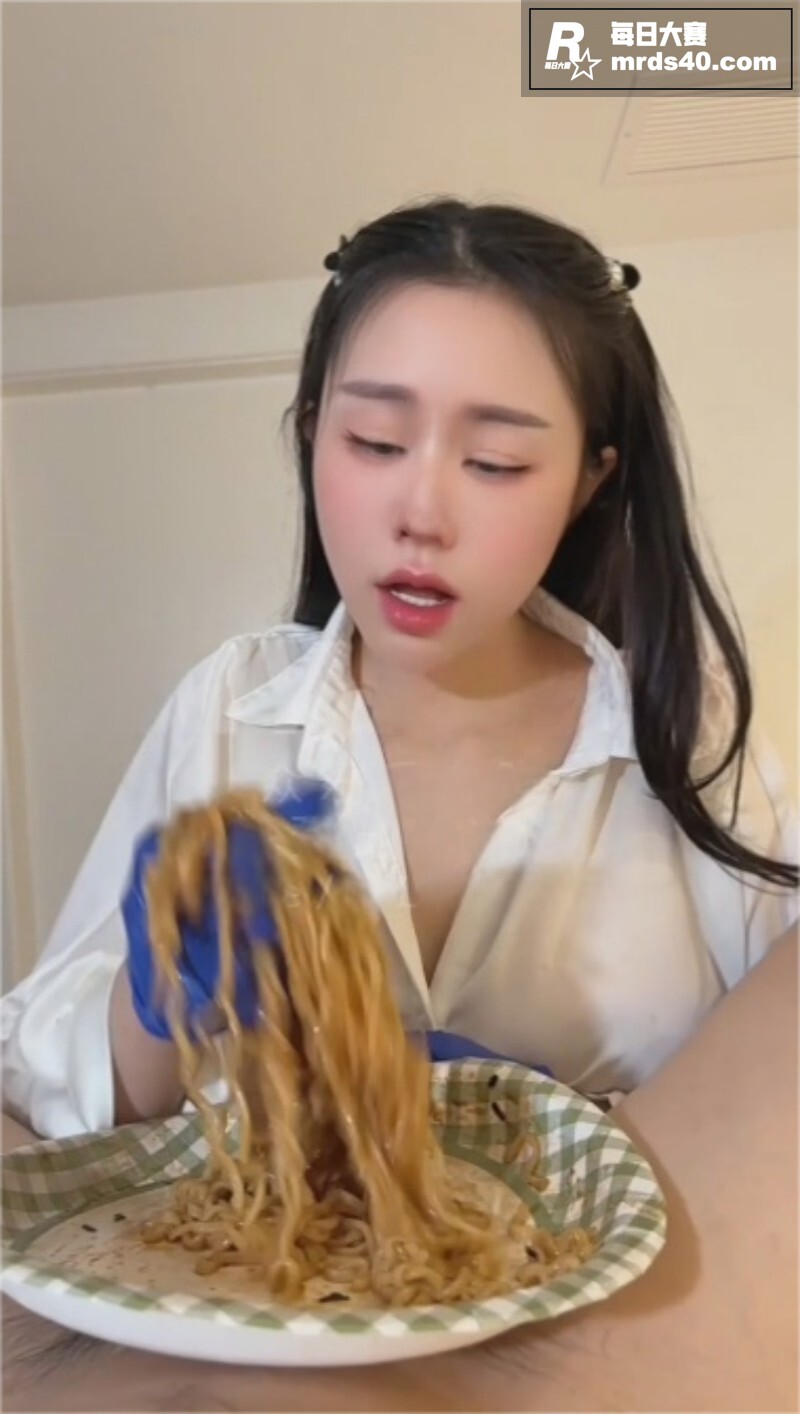 推特性感网黄博主 汐相关图片3